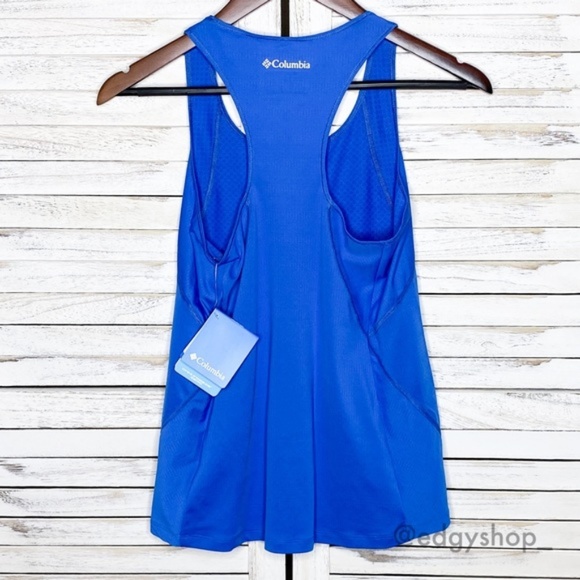 Columbia | Endless Freeze Tank - Picture 3 of 6